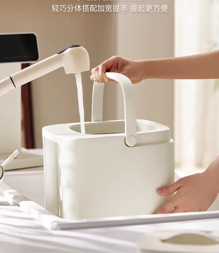 Inteligentny dystrybutor wody  – Smart Home Midea recenzja i cena